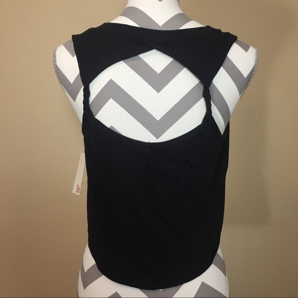 SO NWT TWIST BACK MUSCLE TANK TOP - Picture 4 of 11